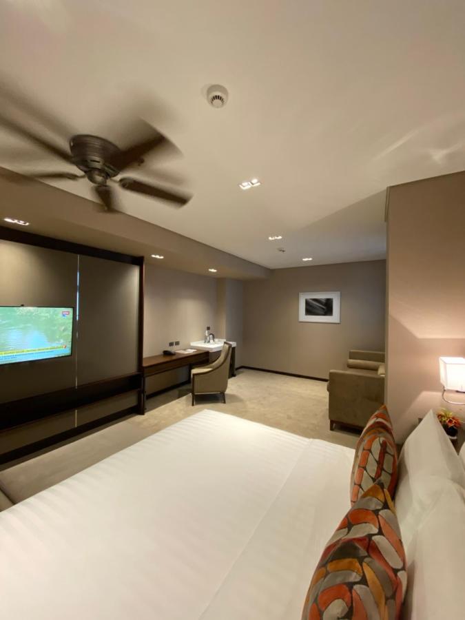 The Plaza Garden Hotel And Residences Baguio City Exterior photo