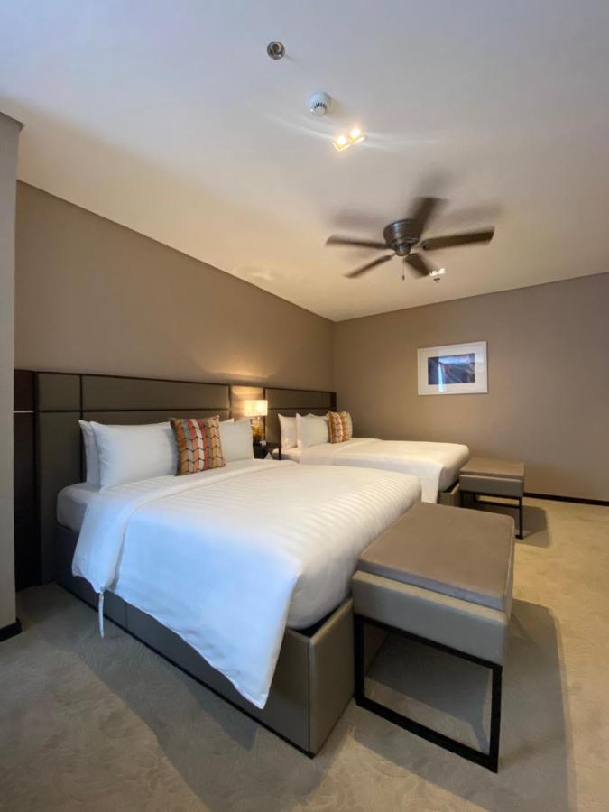 The Plaza Garden Hotel And Residences Baguio City Exterior photo